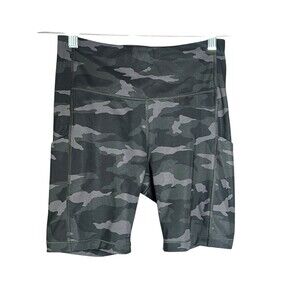 Athleta Ultimate Stash Shorts Black Gray‎ Camo 7” Inseam Size S Women’s